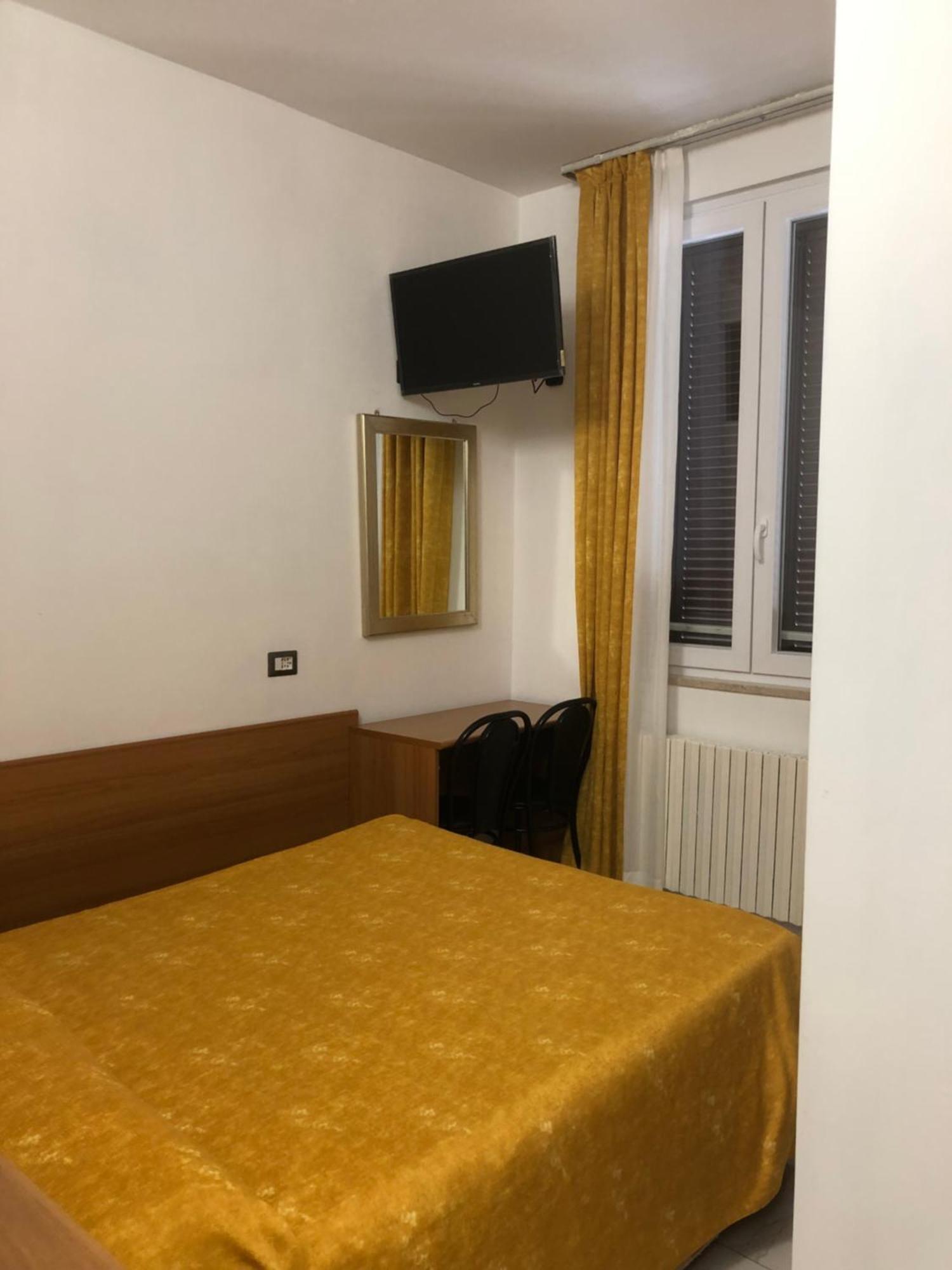 Hotel Mignon — Photos 1